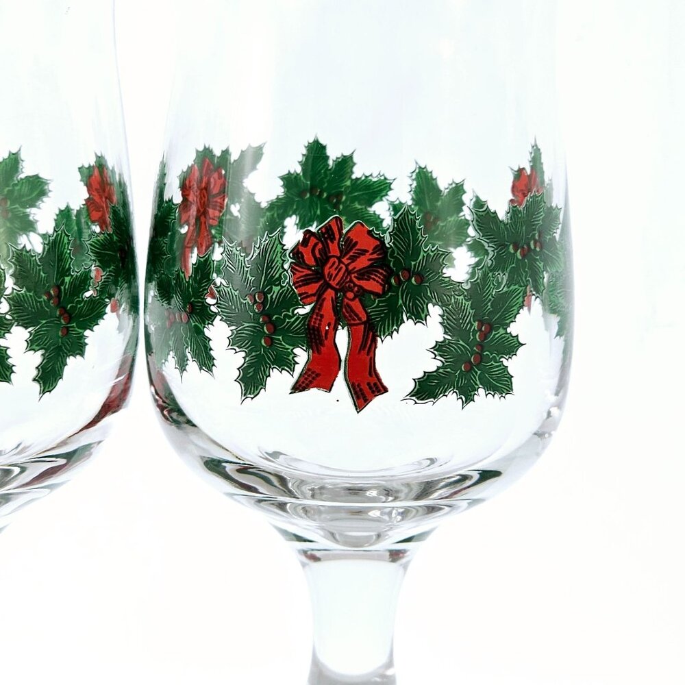 Libbey Christmas Holly Red Bows Water Wine Glasses 6.25" set/2 fluffy greenery - Picture 3 of 9